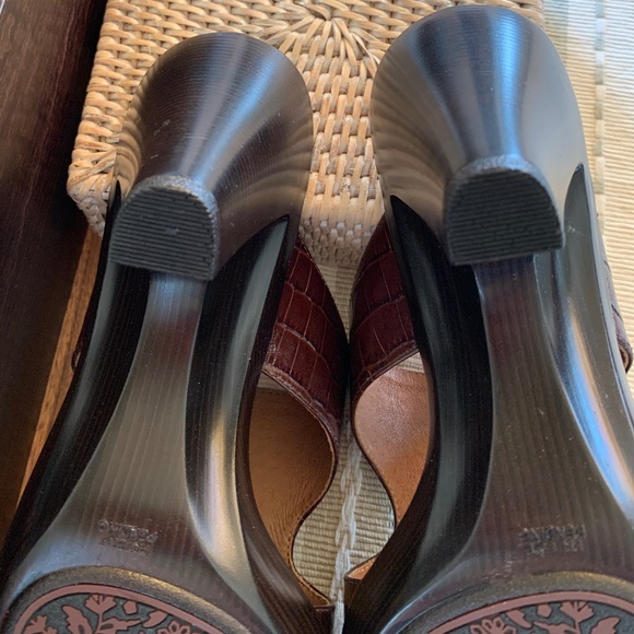 🔥NeW🔥 NIB‼️ Söfft Croc-embossed leather slide sandals - Size 7.5 ✨✨✨ - Picture 8 of 13